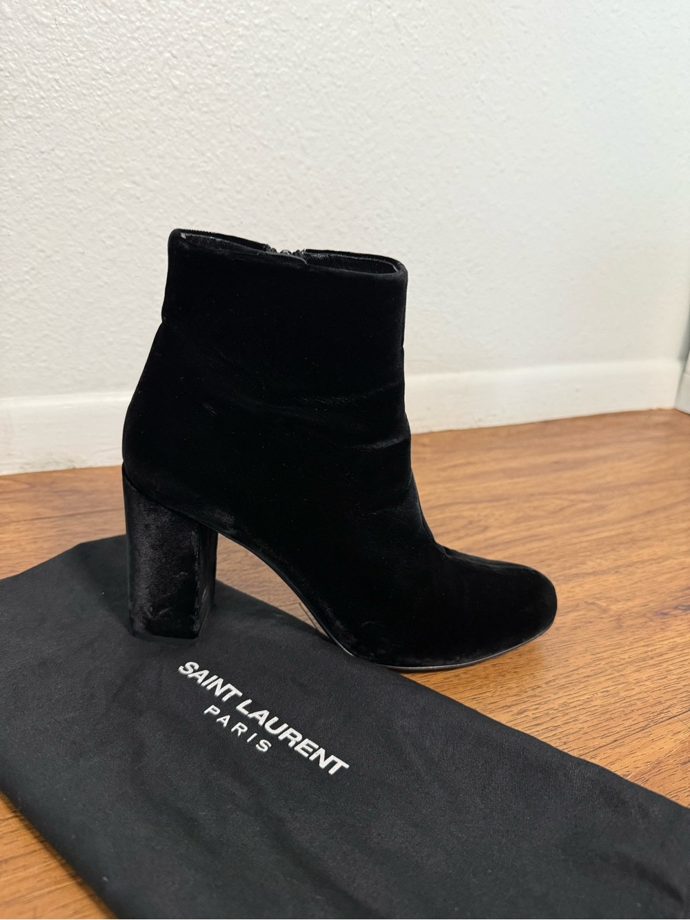 YSL Saint Laurent Velvet Ankle Boots Black Block Heel Booties EU 38 US 8